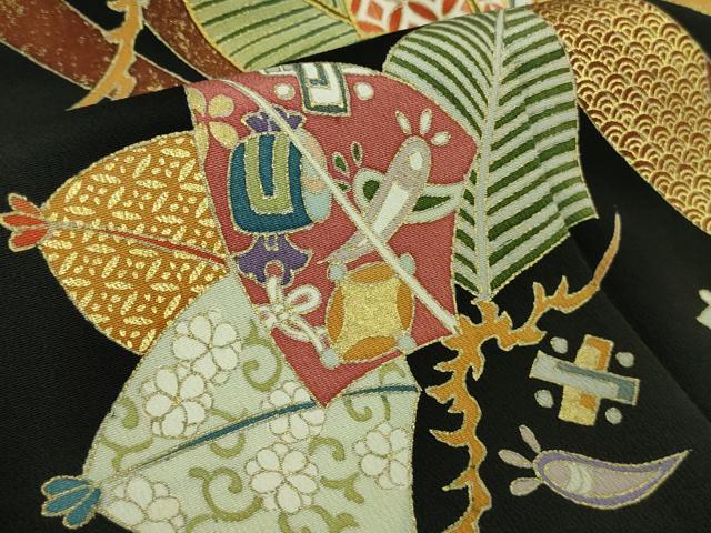 平和屋本店●極上　創業460年・千總　黒留袖　刺繍　束ね熨斗　宝尽くし松文　金彩　高島屋扱い　逸品　DZAB3721kh6