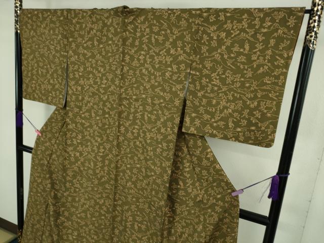 平和屋着物●極上　小紋　鳥獣戯画　媚茶色　縮緬地　逸品　DZAB3726kh6