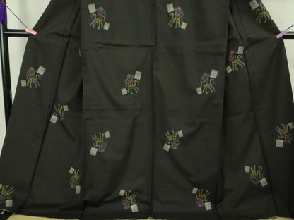 平和屋本店●極上 本場大島紬 9マルキ 地空 隈取 黒地 ロング丈 逸品 DZAB3744kh6