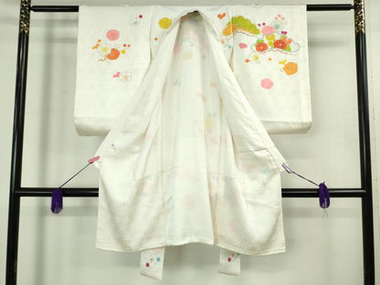 平和屋本店[]極上　創業460年・千總　七五三　女の子　3歳　祝着・襦袢セット　駒刺繍　松梅文　桜色地　金彩　逸品　未使用　DZAB3751kh6