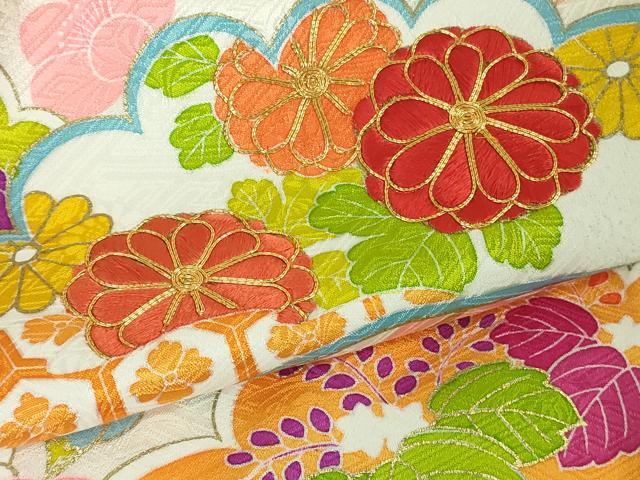 平和屋本店[]極上　創業460年・千總　七五三　女の子　3歳　祝着・襦袢セット　駒刺繍　松梅文　桜色地　金彩　逸品　未使用　DZAB3751kh6