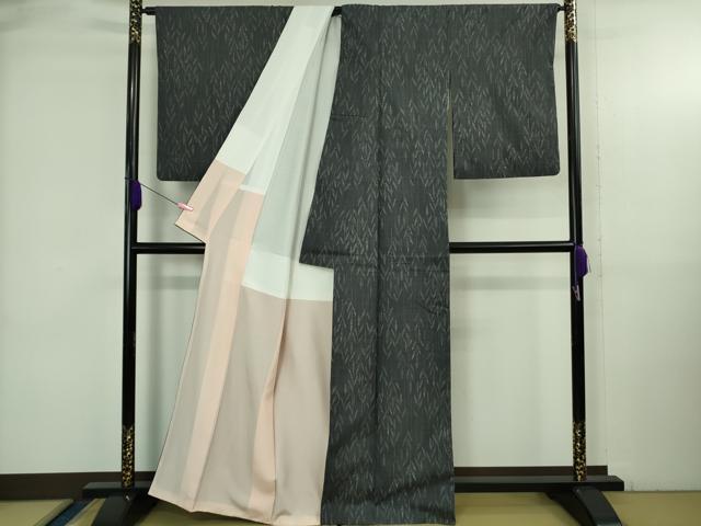 平和屋本店●極上 本場結城紬 重要無形文化財 本場結城紬技術保持者 野村半平 100亀甲 飛び亀甲柄 枝葉文 褐色地 証紙付き 逸品DZAB3762kh6