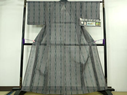 平和屋着物＊極上 夏物 本場琉球絣 夏琉球 南風上布 手おり 大城哲作 源氏鼠色地 大城織物謹製 証紙付き 逸品 DZAB3791kh6
