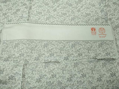 平和屋着物●極上　お召　葡萄唐草文　灰青色地　反端付き　逸品　未使用　DZAB3794kh6