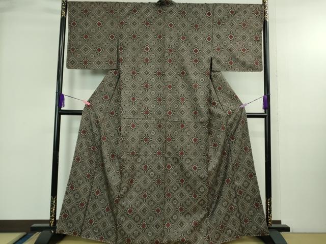 平和屋着物●希少　本場大島紬　龍郷絣　野口哲弘織物謹製　証紙付き　逸品　未使用　DZAB3804kh6