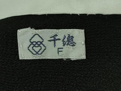 平和屋本店●極上 創業460年・千總 黒留袖 駒刺繍 貝桶吉祥花文 金彩 逸品 DZAB3817kh6