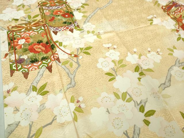 平和屋本店●極上 振袖 駒刺繍 貝桶枝桜 蜂蜜色地 金彩 逸品 DZAB3821kh6