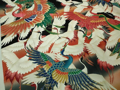 平和屋本店▽極上 アンティーク 単衣 大正ロマン 振袖 駒刺繍 飛鶴文 暈し染め 黒地 金彩 逸品 DZAB3827kh6