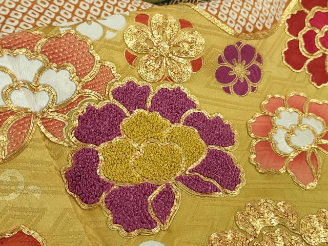 平和屋本店●極上 中国三大刺繍 相良刺繍 振袖・長襦袢(無双仕立て・半衿刺繍)セット 駒刺繍 地紙花文 金彩 逸品 DZAB3844kh6
