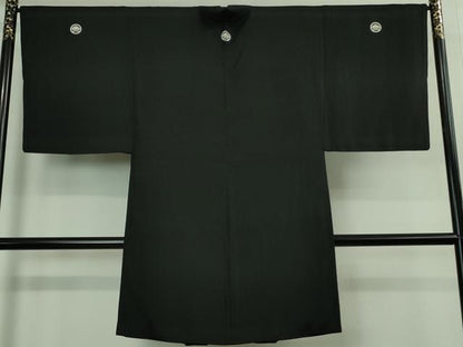 平和屋着物∞極上　男性　紋付き長羽織　羽裏・白馬　逸品　DZAB3853kh6