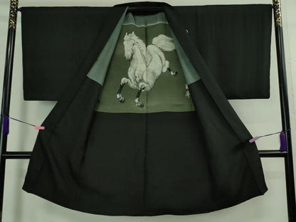 平和屋着物∞極上　男性　紋付き長羽織　羽裏・白馬　逸品　DZAB3853kh6