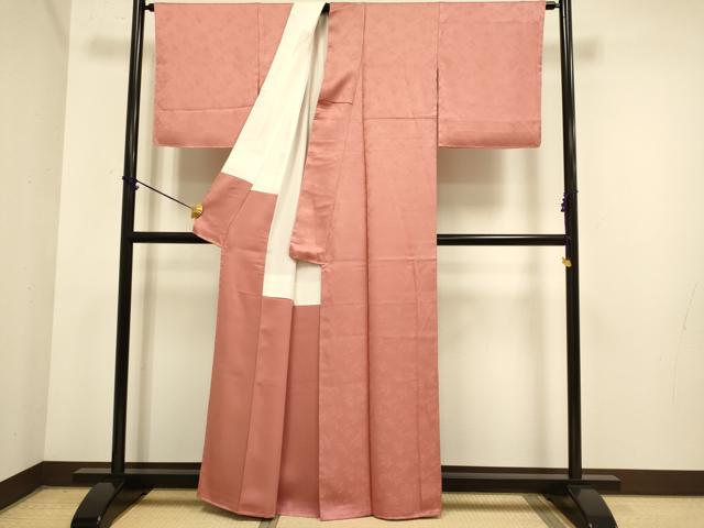 平和屋着物●極上　色無地　福笹を担げば肩に小判地紋　濃い浅緋色　逸品　未使用　DZAB3880kh6