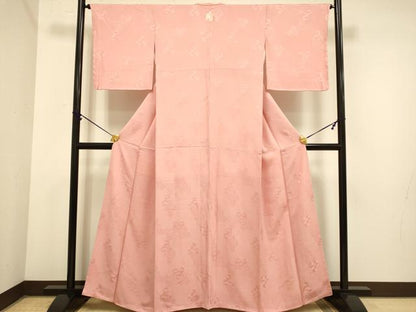 平和屋着物●極上　色無地　松竹梅　毘沙門亀甲地紋　薄紅色　逸品　未使用　DZAB3881kh6