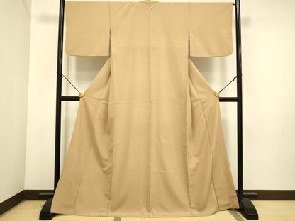 平和屋着物●極上　洗える最高級着物　＜英＞はなぶさ謹製　色無地　淡香色　逸品　DZAB3891kh6