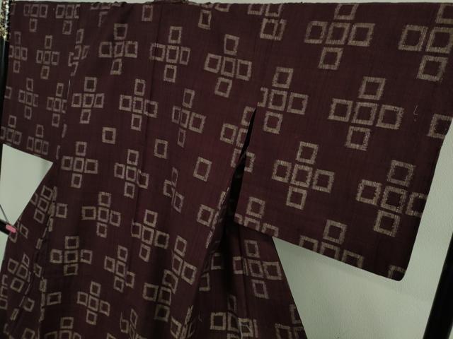 平和屋本店●極上　浦野理一　経節紬　背抜き仕立て　桑の実色地　逸品　DZAB4093kh6
