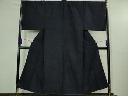 平和屋本店●極上 男性 本場結城紬 重要無形文化財 杢 小倉商店謹製 キングサイズ 濃藍色 反端付き 逸品 未使用 DZAB4109kh6
