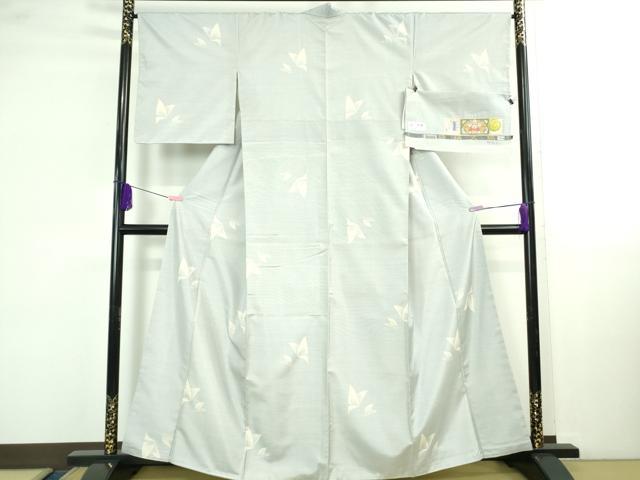 平和屋着物●極上　本場縞大島紬　白大島　舞蝶文　大島紬美幸謹製　証紙付き　逸品　未使用　DZAB4125kh6