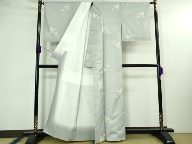 平和屋着物●極上　本場縞大島紬　白大島　舞蝶文　大島紬美幸謹製　証紙付き　逸品　未使用　DZAB4125kh6