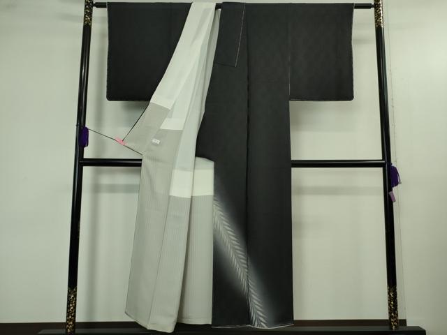 平和屋着物●極上　訪問着　草葉文　黒地　暈し染め　金彩　逸品　未使用　DZAB4140kh6