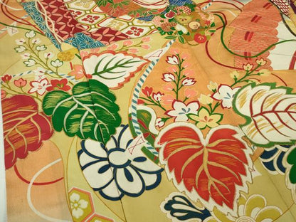 平和屋本店●極上 アンティーク 大正ロマン 振袖 駒刺繍 几帳檜扇花文 黒地 暈し染め 金彩 逸品 DZAB4154kh6