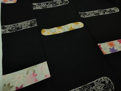 平和屋着物●極上　小紋　楓　黒地　鬼しぼ縮緬　金彩　逸品　DZAB4155kh6