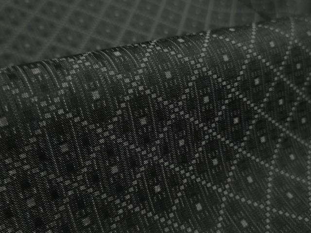 平和屋本店●希少　本場筑前博多織　大倉織物　誠之輔　お召　風通織　黒地　証紙・反端付き　逸品　未使用　DZAB4200kh6