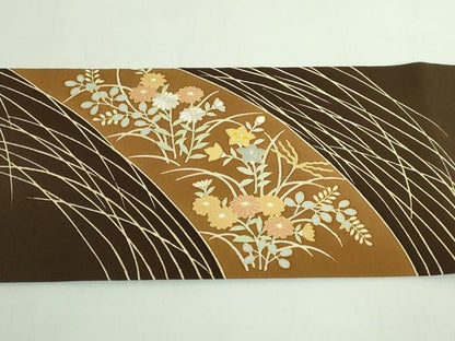 平和屋着物●極上　塩瀬　九寸名古屋帯　刺繍　四季花　憲法黒茶色地　金糸　逸品　DZAB4249kh6