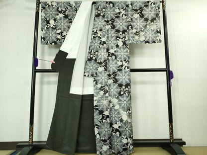 平和屋本店●極上　小紋　正倉院花唐草文　暈し染め　黒地　銀彩　逸品　未使用　DZAB4329kh6