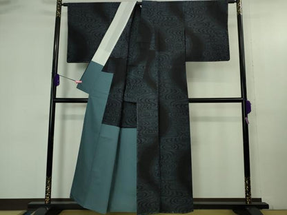 平和屋着物●極上　本場結城紬　重要無形文化財　胴抜き仕立て　100亀甲　観世水　証紙付き　逸品　未使用　DZAB4337kh6