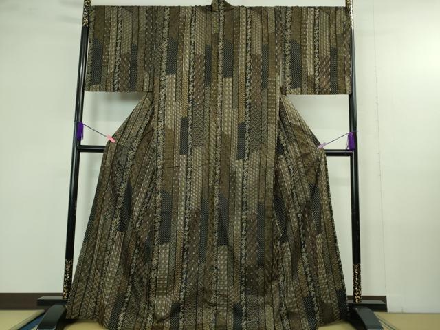 平和屋本店●極上　本場大島紬　刺し子　総刺繍　名物裂　黒地　逸品　DZAB4351kh6