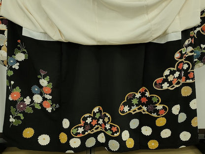 平和屋本店●極上　振袖　刺繍　飛鶴吉祥菊花松紋　黒地　金銀糸　逸品　DZAB4352kh6