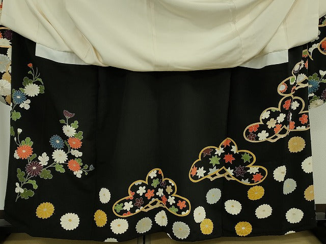 平和屋本店●極上　振袖　刺繍　飛鶴吉祥菊花松紋　黒地　金銀糸　逸品　DZAB4352kh6