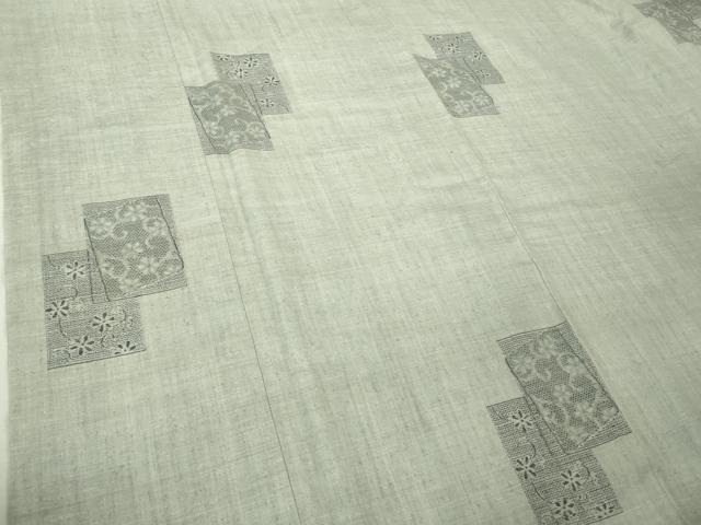 平和屋本店●極上　本場結城紬　重要無形文化財　160亀甲　飛び亀甲柄　色紙重ね花文　灰青色地　逸品　未使用　DZAB4355kh6