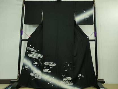 平和屋着物●極上　訪問着　総刺繍　舞花文　暈し染め　黒地　金糸　逸品　DZAB4359kh6