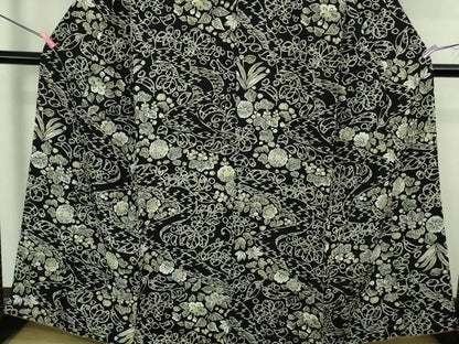 平和屋着物●極上　小紋　草花文　黒地　金彩　伊勢丹扱い　逸品　未使用　DZAB4367kh6