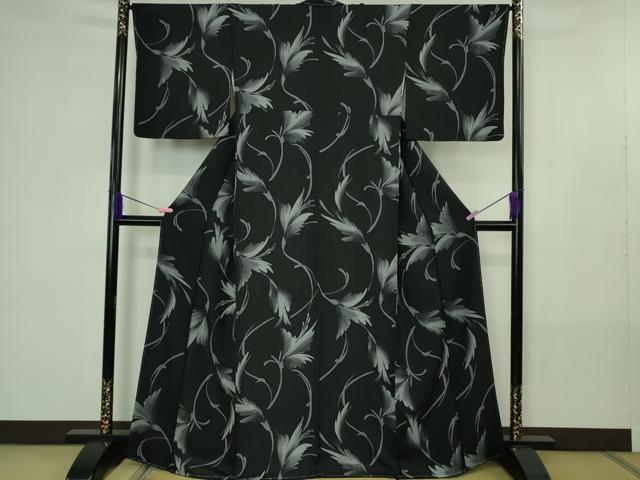 平和屋着物●極上　小紋　枝花文　黒地　逸品　未使用　DZAB4402kh6