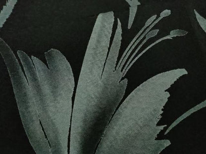 平和屋着物●極上　小紋　枝花文　黒地　逸品　未使用　DZAB4402kh6