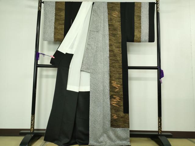 平和屋本店●極上　本疋田絞り　訪問着　駒刺繍　流水文　黒地　金彩　逸品　DZAB4405kh6