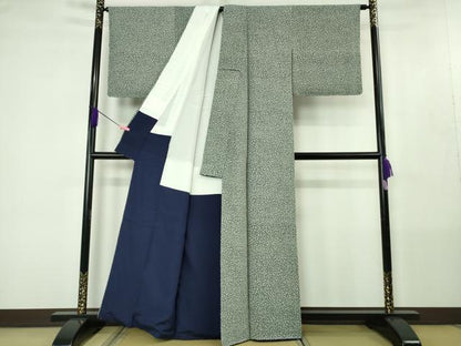 平和屋着物●極上　藍造り国選定無形文化財　藍師・佐藤昭人　大澤石雄　小紋　氷割文　反端付き　逸品　未使用　DZAB4424kh6