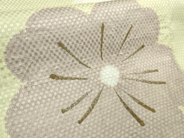 平和屋着物●極上　美空ひばり　小紋　お召地　リンゴ　林檎　舞花文　手描き　女郎花色地　金彩　逸品　未使用　DZAB4428kh6