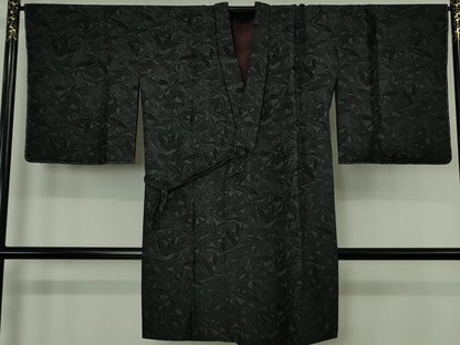 平和屋本店∞極上　創業200年・7代目永治屋清左衛門 和装コート お召地 ロング丈 笹地紋 羊羹色地　さが美扱い　逸品　未使用　DZAB4463kh6