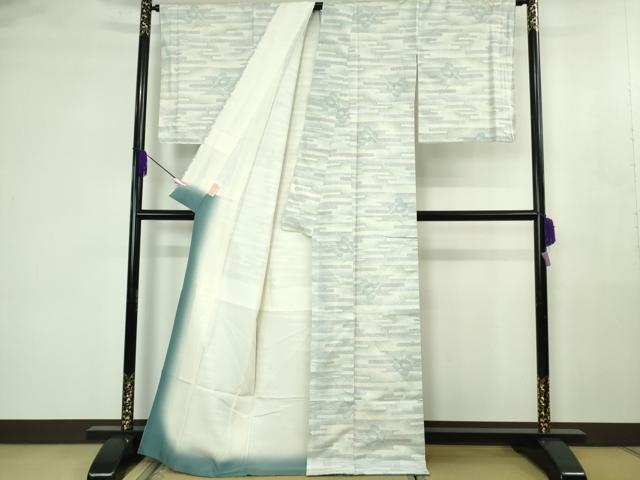平和屋着物●極上　本場大島紬　白大島　白薩摩　彩美泥　むらなか　エ霞花文　証紙付き　逸品　未使用　DZAB4479kh6