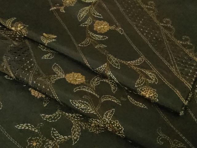 平和屋本店●極上　中国三大刺繍　スワトウ刺繍　汕頭刺繍　総刺繍　刺し子　本場大島紬　訪問着　花唐草文　逸品　DZAB4480kh6