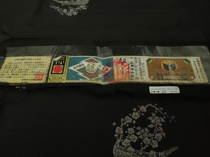 平和屋着物●極上　本場大島紬　9マルキ　古代染色純泥染　地空　川口廣昭作　枝梅文　宇路地　やまと誂製　逸品　未使用　DZAB4481kh6