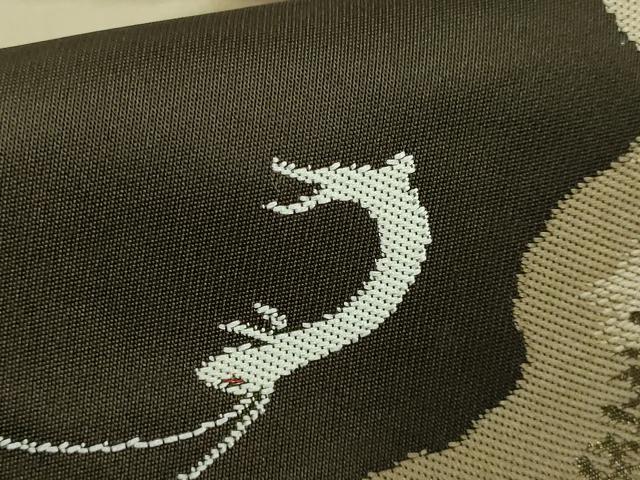 平和屋着物●極上　世界的人形師　辻村寿三郎　ジュサブロー　六通柄袋帯　兎　憲法茶色地　金糸　逸品　DZAB4514kh6