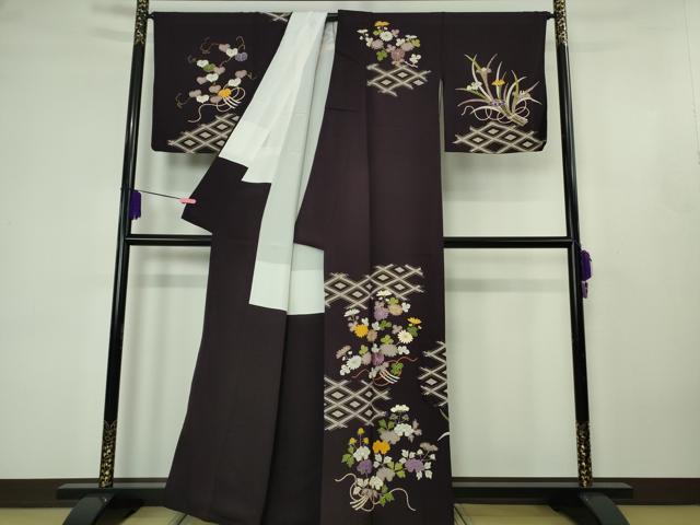 平和屋本店●極上　工芸キモノ野口　訪問着　駒刺繍　花束　紫黒色地　金彩　逸品　DZAB4607kh6