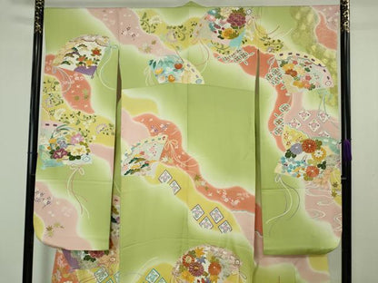 平和屋本店●極上　創業460年・千總　振袖　駒刺繍　檜扇花文　若葉色地　暈し染め　金彩　逸品　DZAB4608kh6