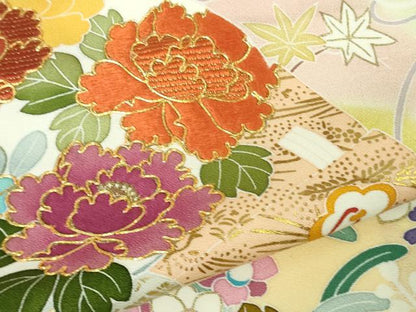 平和屋本店●極上　創業460年・千總　振袖　駒刺繍　檜扇花文　若葉色地　暈し染め　金彩　逸品　DZAB4608kh6