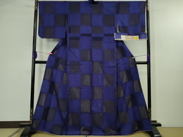平和屋本店●極上　京都老舗 尾峨佐染繍　汕頭刺繍　本場縞大島紬　市松花文　上村絹織物謹製　証紙付き　逸品　未使用　DZAB4631kh6