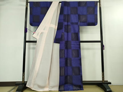 平和屋本店●極上　京都老舗 尾峨佐染繍　汕頭刺繍　本場縞大島紬　市松花文　上村絹織物謹製　証紙付き　逸品　未使用　DZAB4631kh6